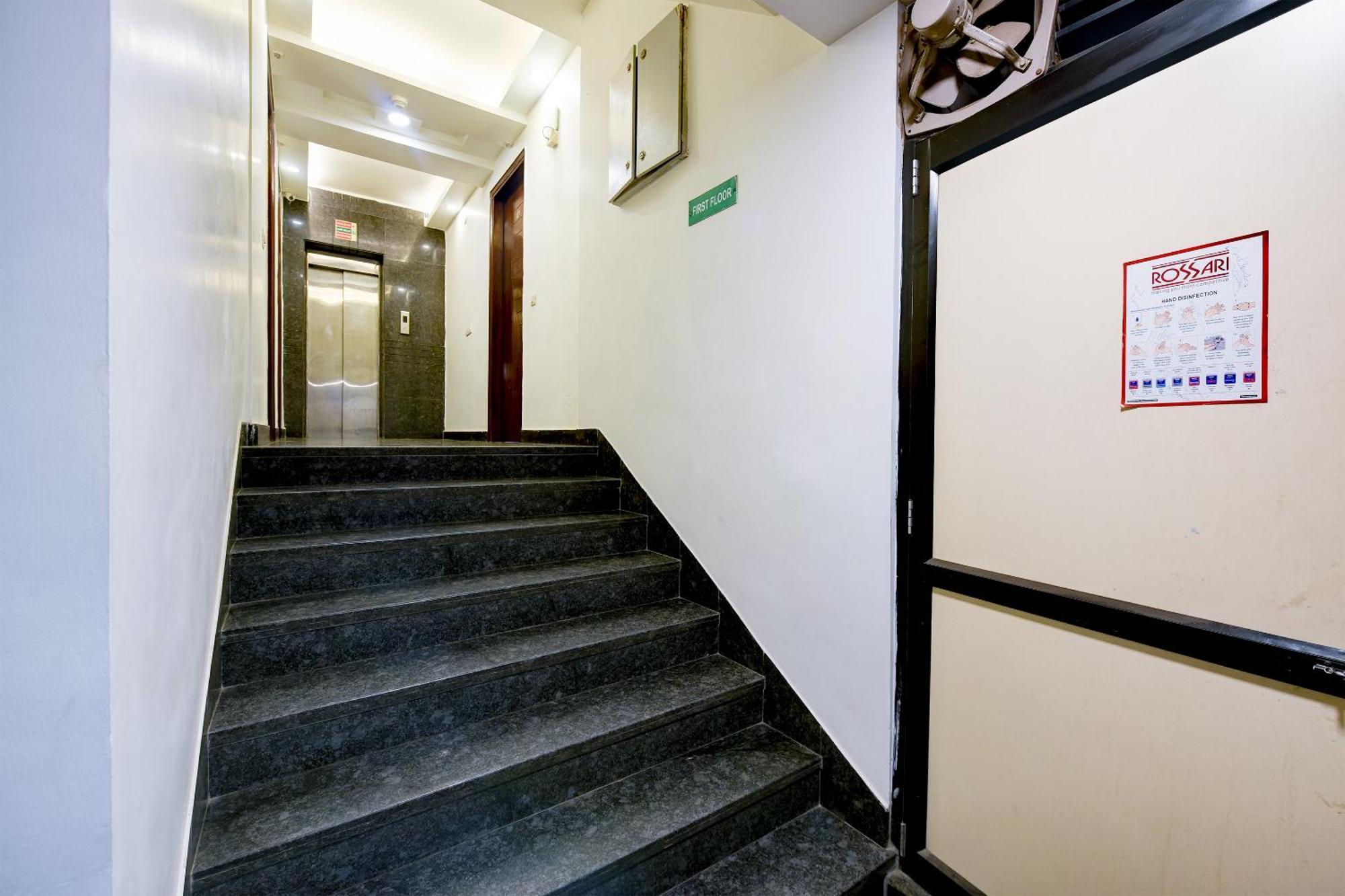 Hotel Sohana Palace Near New Delhi Railway Station And Connaught Place Exterior foto