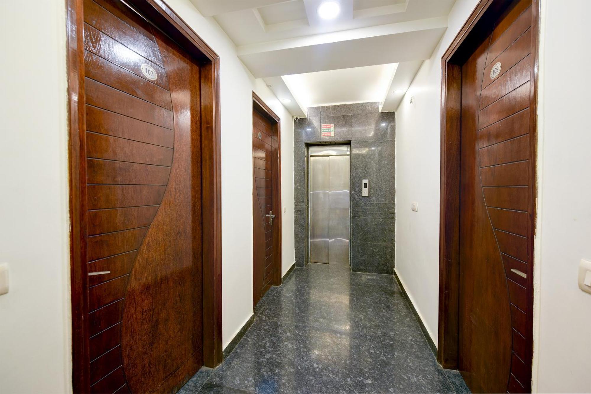 Hotel Sohana Palace Near New Delhi Railway Station And Connaught Place Exterior foto